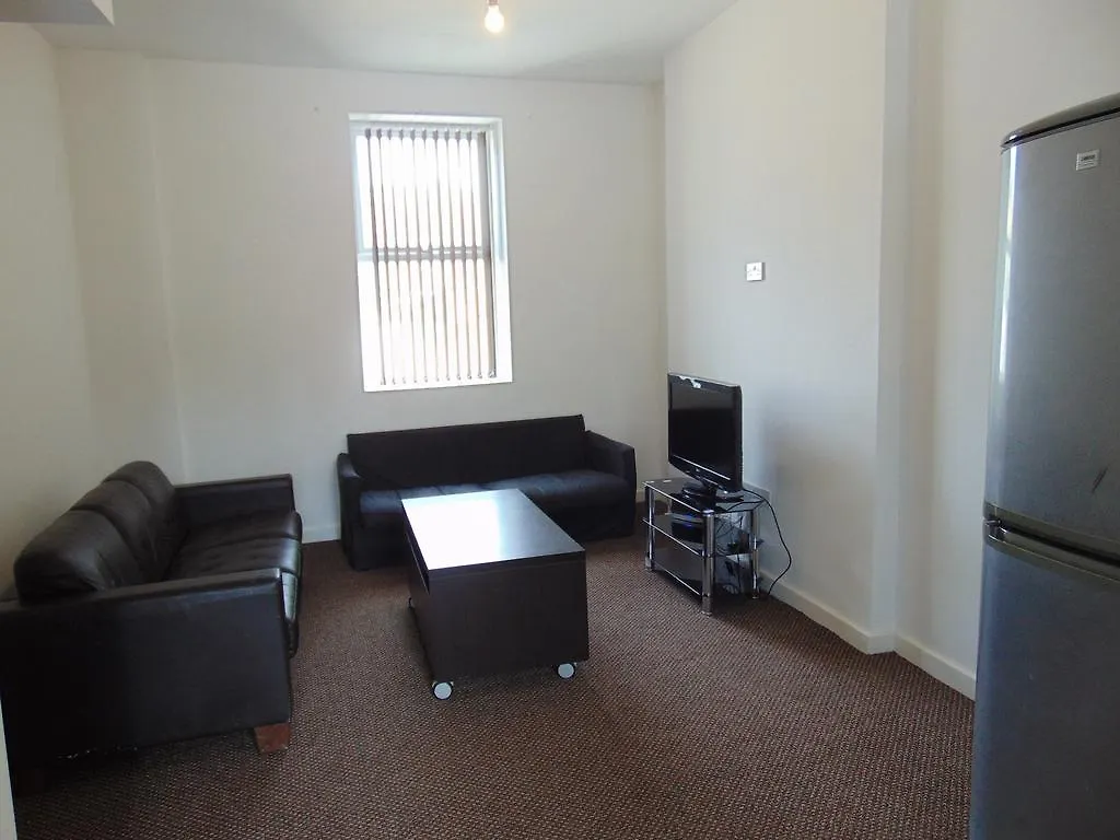 Flat 5 Apartments Κάρντιφ